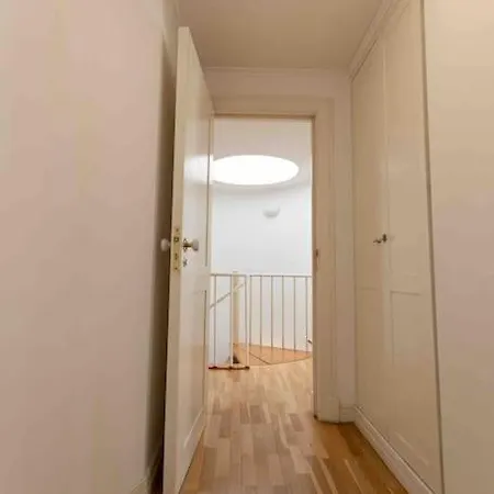 Lägenhet Historical 3 Bedroom Duplex In
