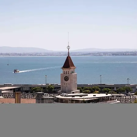 Historical 3 Bedroom Duplex In Appartamento