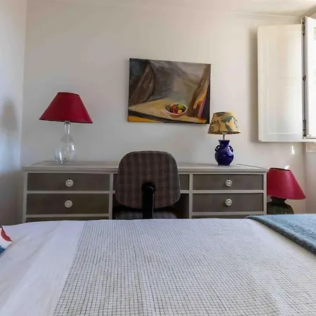 Lejlighed Historical 3 Bedroom Duplex In *